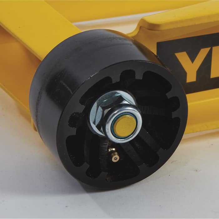 YELLOW_JACKET_FOC_TOOLBOX-45_1693903089.png YELLOW JACKET 3 TON LOW PROFILE SUPER DUTY FLOOR JACK