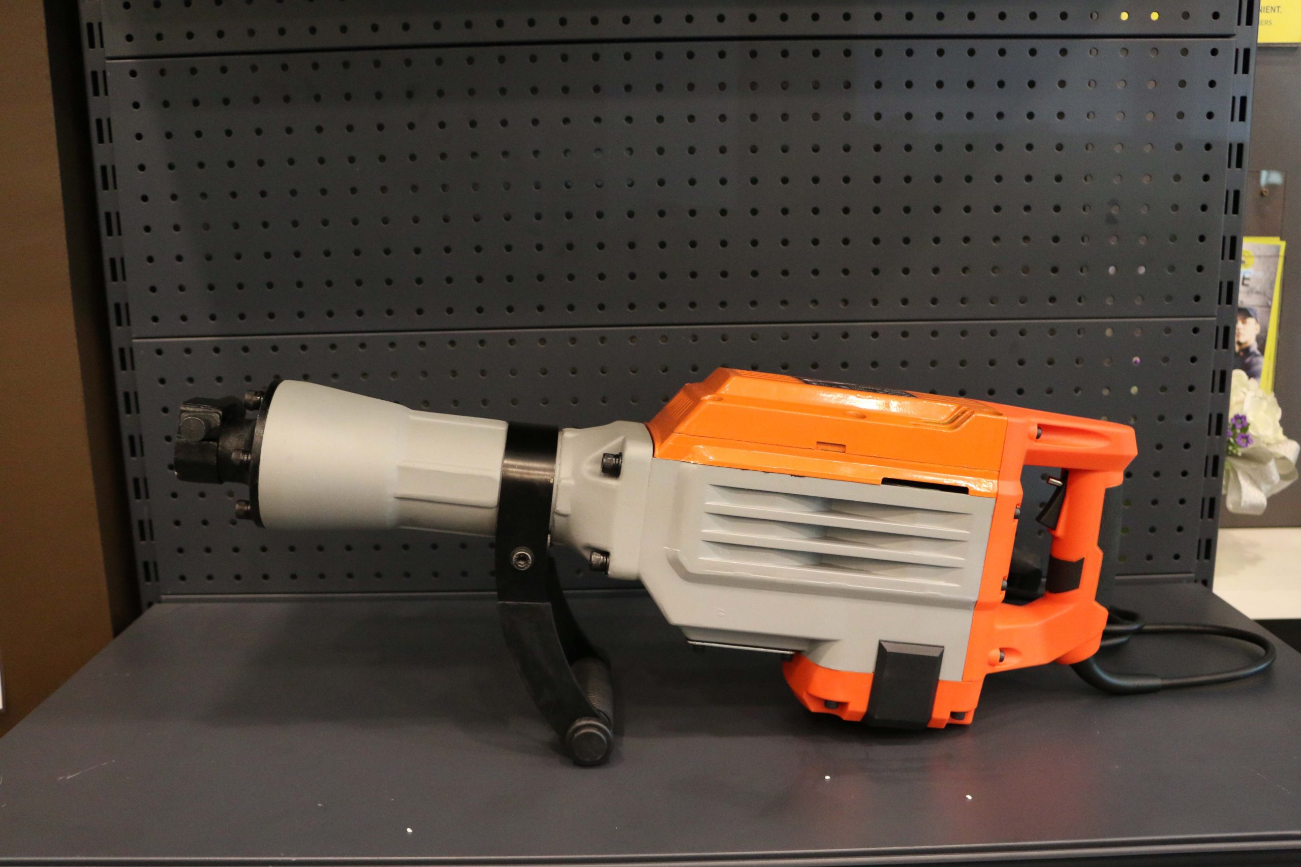 Hardwaremart RENO template-09 DBH DEMOLITION HAMMER WITH BRUSHLESS MOTOR (RN-1309S) (1800W)