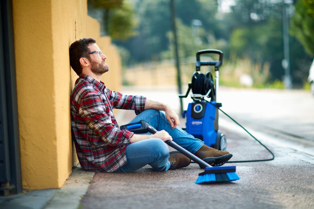 Hardwaremart NIFLISK template-006 NILFISK High Pressure Washer 2300W 240V - E 160.1-10 PADH X-TRA EU