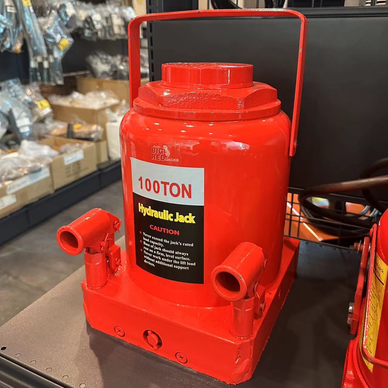 Hardwaremart_Bigred_template_72_1700885494.png BIGRED 100 TON DUAL PUMP BOTTLE JACK