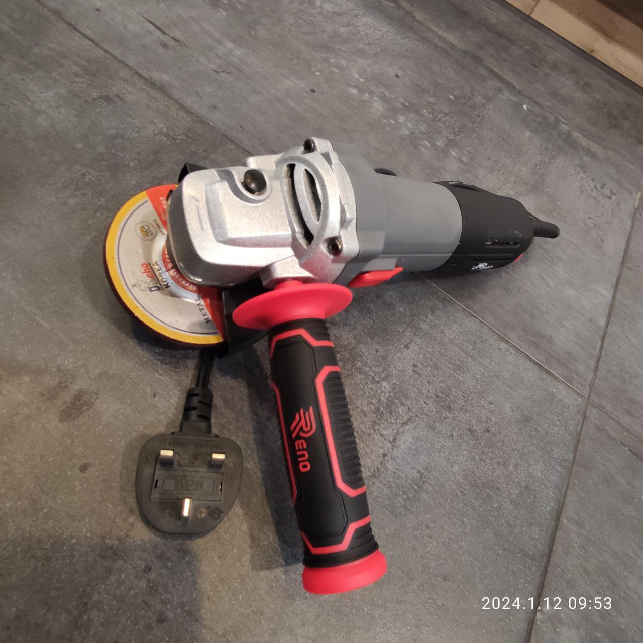 Hardwaremart_RENO_template_09_1704985080.png RENO 4" Multipurpose Angle Grinder Cutting Polisher Mesin pengisar pemotong sudut RN6028 950W 11000RPM